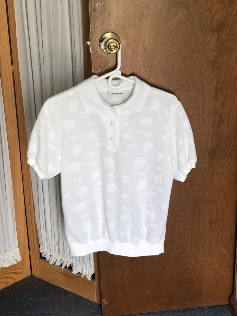 Alfred Dunner Women's White Summer Shirt w/ Fish Shells Starfish Size Small S